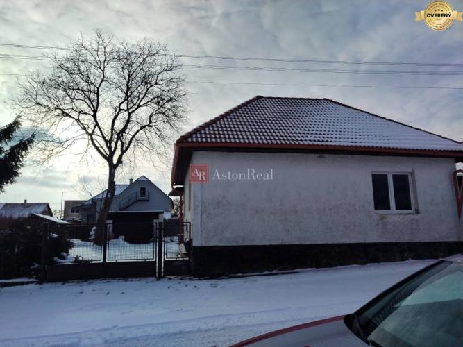 Reality Predaj:RD, rozdelený na 2 Byty s pozemkom 713 m2 Vrútky