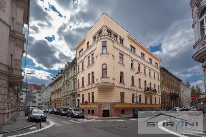 Reality Bez provízie RK,  Kancelária 106 m², Historická budova, Sládkovičova ulica, Bratislava