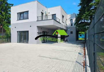 Reality PRENÁJOM OBCHODNÝ / KOMERČNÝ PRIESTOR 50 m2