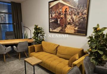 Reality Prenájom: Exkluzívne kancelárske priestory v Banskej Bystrici, LUX