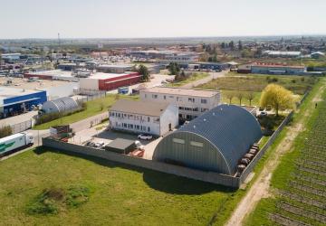 Reality ARETÉ REAL – PREDAJ OBCHODNÉHO AREÁLU SO SKLADOVOU HALOU, BUDOVOU OBCHODU A SLUŽIEB A VONKAJŠ