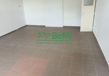 Reality Prenájom priestorov Čadca, 68m2   188-25-PEMO