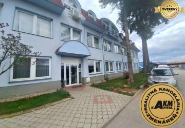 Reality Kancelárie na prenájom, prízemie,  Lieskovská cesta, Zvolen
