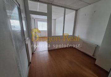 Reality PRENÁJOM – 4 samostatné kancelárske priestory – ĽUBOTICE
