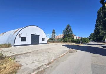 Reality Prenájom – HALA 641 m2 – skladové alebo výrobné priestory, Ružinov
