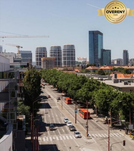 Reality Moderné kancelárske priestory na prenájom v novostavbe v širšom centre