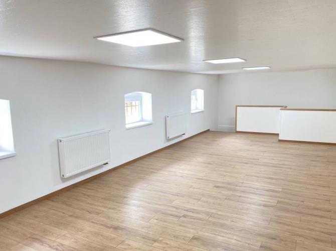 Reality Prenájom - obchodný priestor v centre mesta - Topoľčany