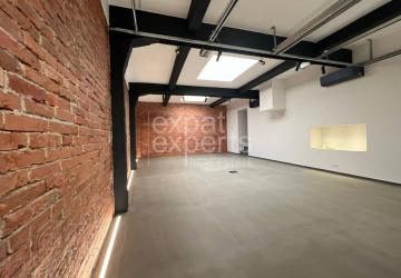Reality Výnimočný priestor/ateliér 92m2, s klimatizáciou, v centre mesta