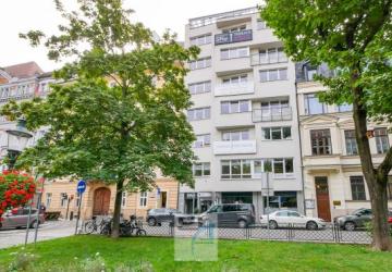 Reality Reprezentatívna kancelária s výhľadom na hrad, Hviezdoslavovo námestie, 48 m²