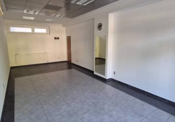 Reality Na prenájom obchodné alebo kancelárske priestory Nové Zámky 36m2-Voľné