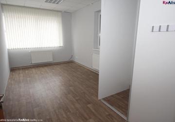Reality Prenájom kancelárskych priestorov o rozlohe 18 m2 v centre Bánoviec nad Bebravou