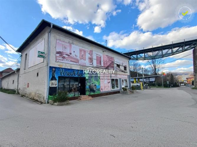 Reality REZERVOVANÉ - Predaj, obchodný priestor Handlová - ZNÍŽENÁ CENA - EXKLUZÍVNE HALO REALITY