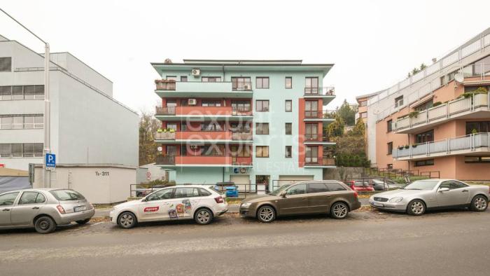 Reality Priestranné kancelárske priestory, 250 m2, skvelá lokalita