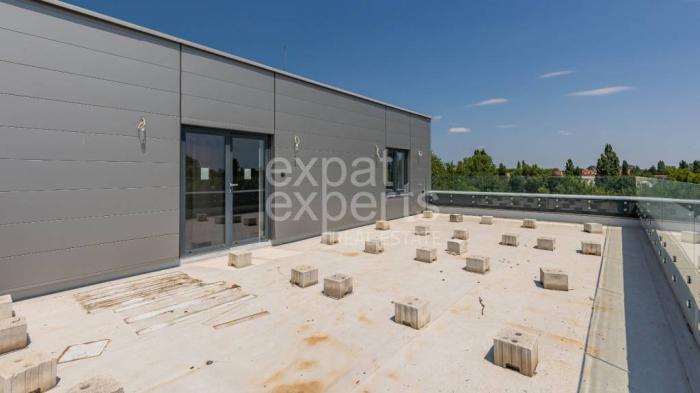 Reality Slnečný služobný 1i byt 85m2, s priestrannou terasou 60m2 s výhľadom
