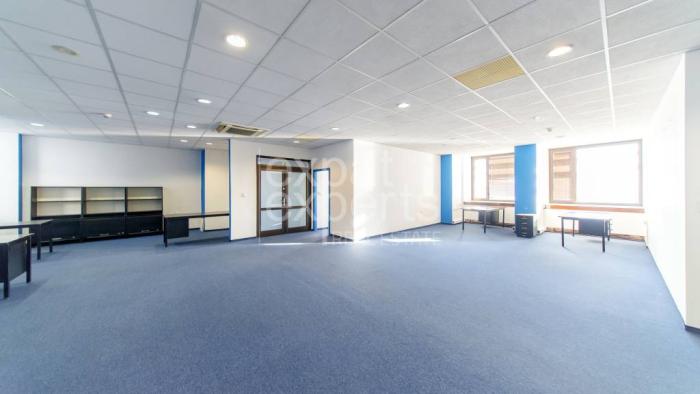 Reality Výborné administratívne priestory 310m2, parkovanie INCHEBA TOWER