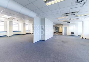 Reality Kancelárie 310m2, možnosť úprav, parkovanie, INCHEBA TOWER