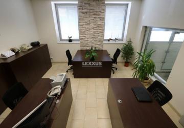 Reality LEXXUS | KANCELÁRIE prepojené so SKLADOM, NOVOSTAVBA , BA V., 348,17m2