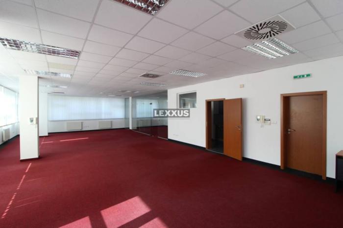 Reality PRENÁJOM - reprezentatívny, nebytový-kancel. priestor, BA II