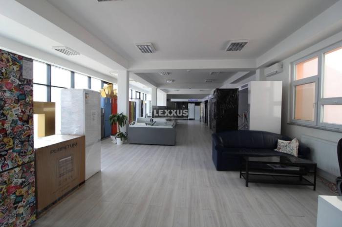 Reality PRENÁJOM - obchodný priestor, open space, v novostavbe, Račianska