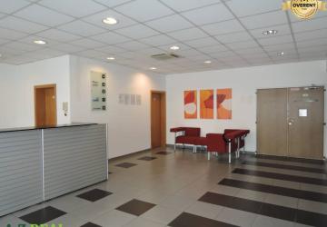 Reality Prenájom kancelárií v novšej budove Gagarinova ul., 176m2 + terasa
