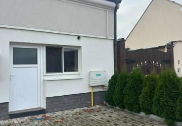 Reality PRENÁJOM :  OBCHODNÝ PRIESTOR, KOMÁRNO