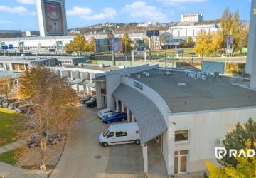 Reality RADO | Showroom/kancelárie 357 m², Zadunajská cesta, Petržalka, BA