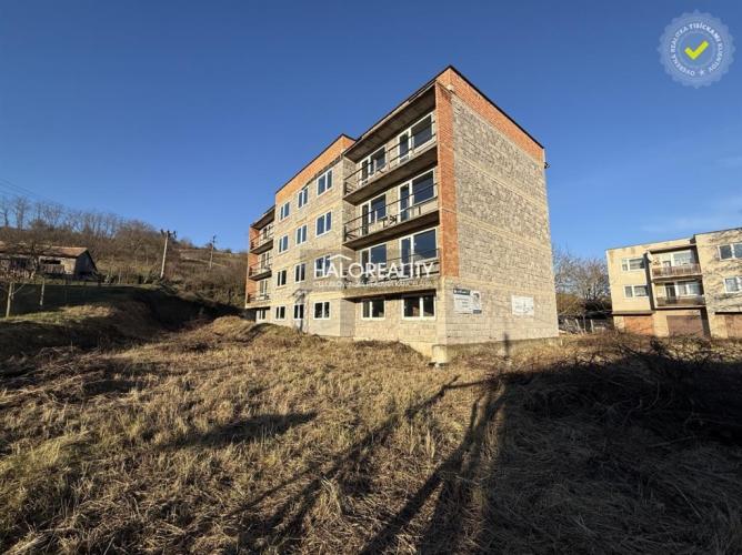 Reality Predaj, komerčný objekt Hodejov - EXKLUZÍVNE HALO REALITY