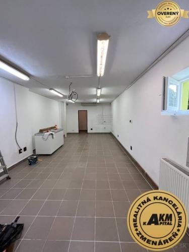 Reality Obchodné priestory Turzovka centrum 65 m2 na PRENÁJOM
