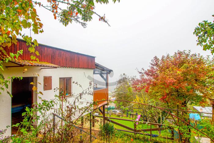 Reality Iné, Zvolen, Môťová