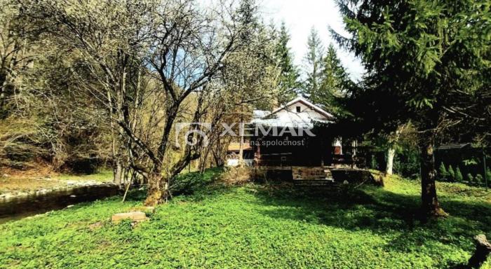 Reality Predaj: Jedinečná samota pri potoku v srdci Liptova