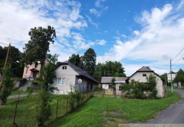 Reality Sen o vidieckom živote - Dva domy na 2332 m² v malebných Čelovciach čakajú na vás