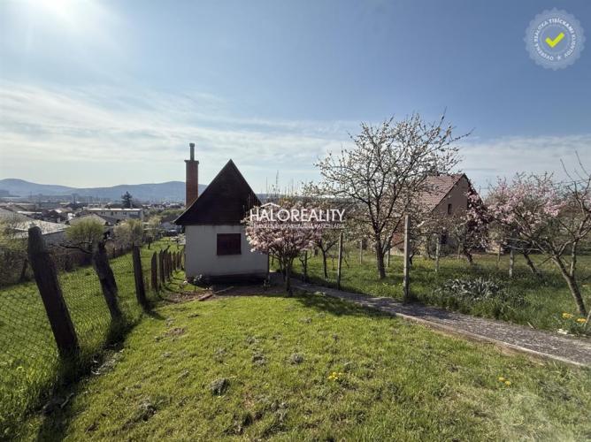 Reality Predaj, chalupa Partizánske, Veľké Bielice, Hôrka - EXKLUZÍVNE HALO REALITY