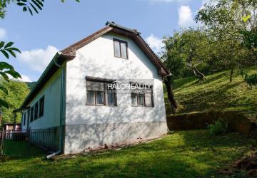 Reality REZERVOVANÉ - Predaj, chalupa Tekovská Breznica - EXKLUZÍVNE HALO REALITY