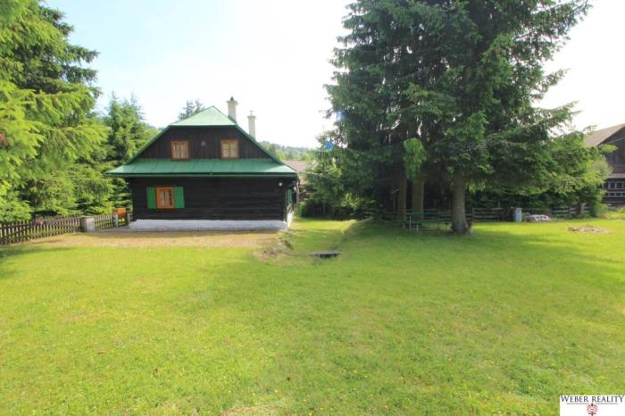 Reality 4-izbová chata KRAHULE pri lyžiarskom stredisku a bežkárských tratiach