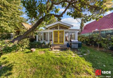 Reality KÚSOK PRÍRODY V MESTE, ÚTULNÁ CHATKA, ZÁHRADA PLNÁ ZELENE, RUSOVCE