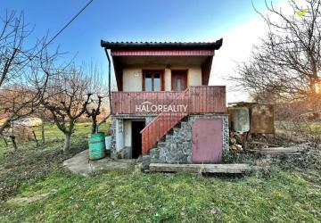 Reality Predaj, chata Farná, s krásnym pozemkom, čiastočne zrekonštruovaná - EXKLUZÍVNE HALO REALITY
