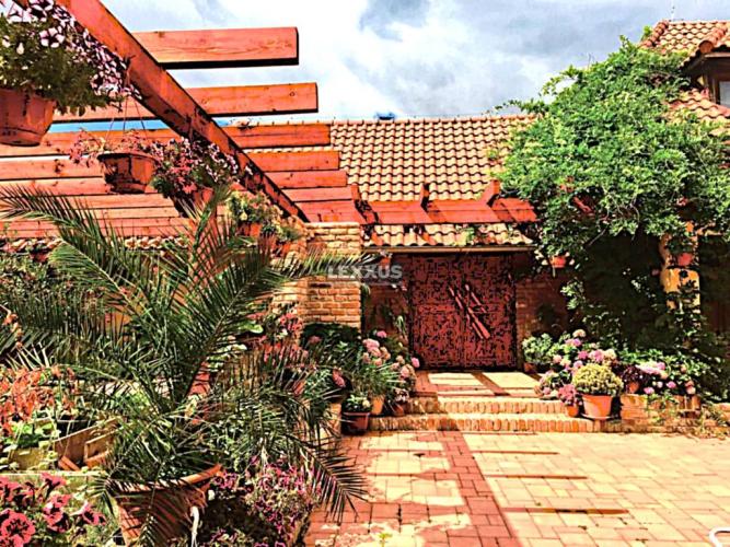 Reality LEXXUS | exkluzívna vidiecka rodinná usadlosť, Lučenec.