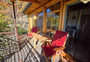 Reality HD reality, predaj romantickej drevenej chaty s výhľadom na mesto