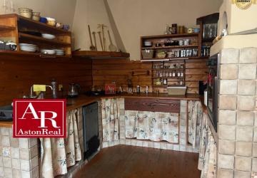 Reality PREDAJ: DOM (CHALUPA) zastavaná plocha 135 m2 - Moštenica