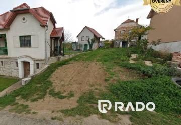 Reality RADO | Vinohradnícky domček s pozemkom v meste Skalica