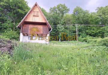 Reality PREDAJ - Pozemok vhodný na výstavbu s chatou - KALUŽA, Zemplínska Šírava