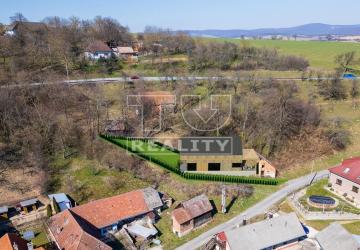 Reality NA PREDAJ SLNEČNÝ POZEMOK 722m2, MYJAVA - JABLONKA
