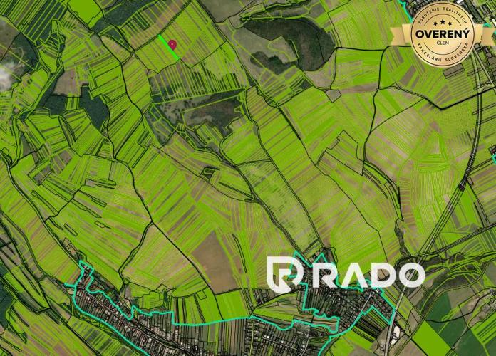 Reality RADO | Les 619m2 + orná pôda 1205m2 - Chocholná-Velčice