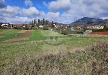 Reality Stavebný na rodinný dom, Trnovo