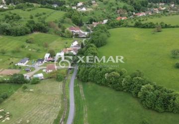 Reality Predaj: Stavebný pozemok 1300 m2 s prípojkami, Nová Baňa – Štále