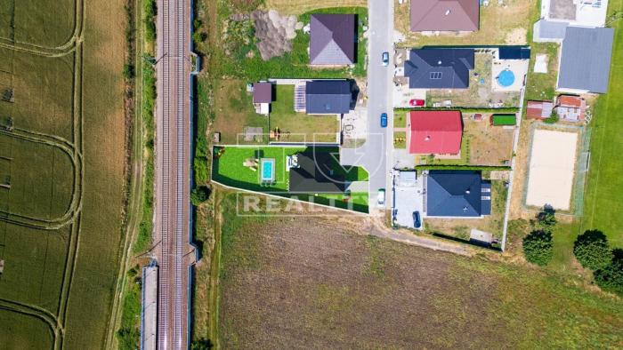 Reality Šikovný pozemok v obci Považany 658 m2, pripravený k okamžitej výstavbe