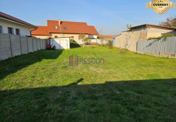 Reality Atraktívny stavebný pozemok, obec Jakubov, 676 m2