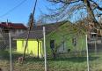 Reality 100m2 v centre obce Budmerice, oplotený pozemok