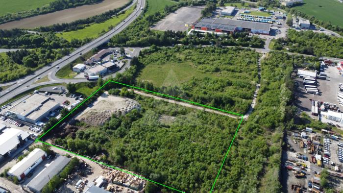 Reality Stavebný na komerčné účely, Prievidza