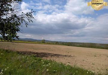 Reality Hľadáme na kúpu pozemky na výstavbu v Bratislavskom kraji.